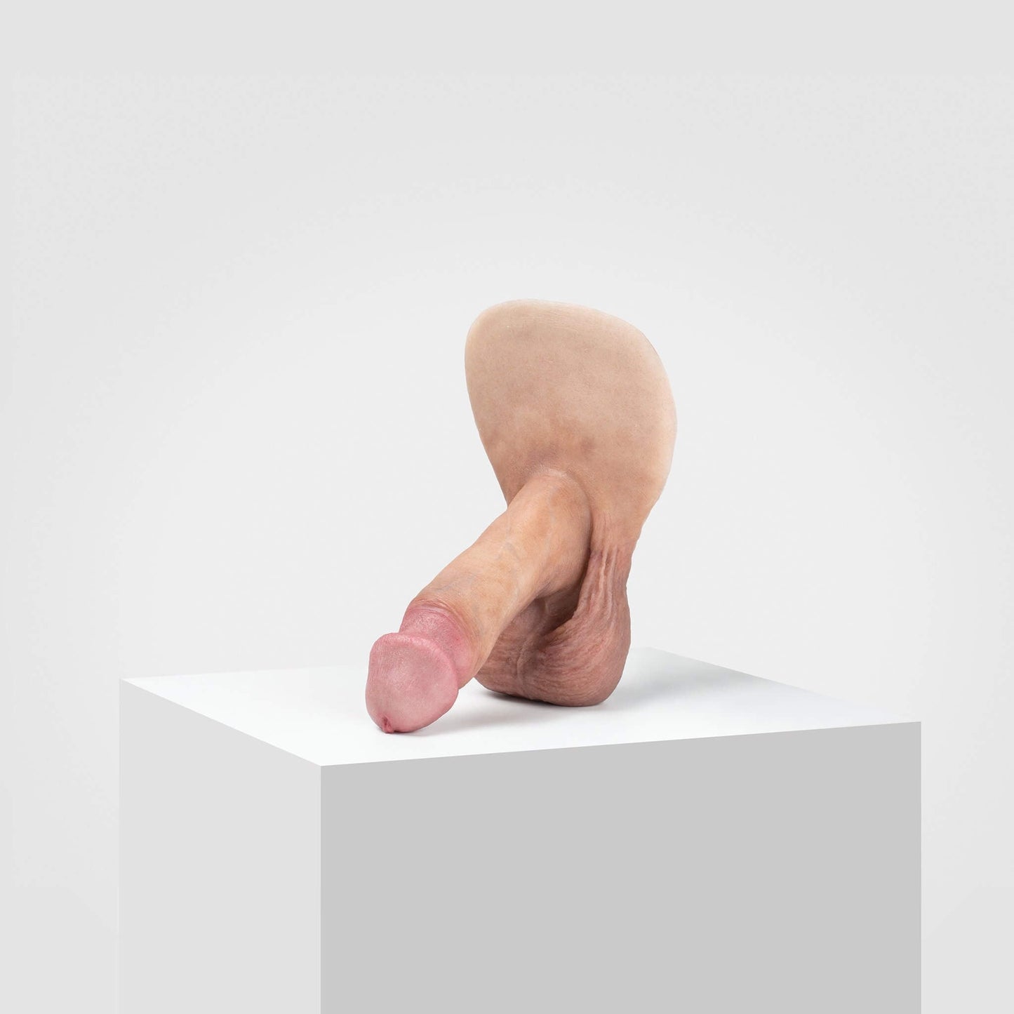 Emisil ER04: The Original Versatile FTM Pack and Play for Perfect Balance & Confidence