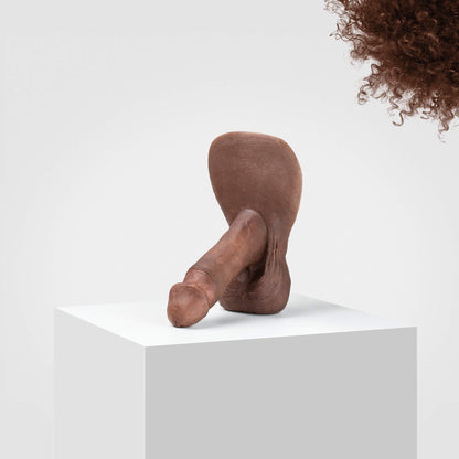 Emisil ER04: The Original Versatile FTM Pack and Play for Perfect Balance & Confidence