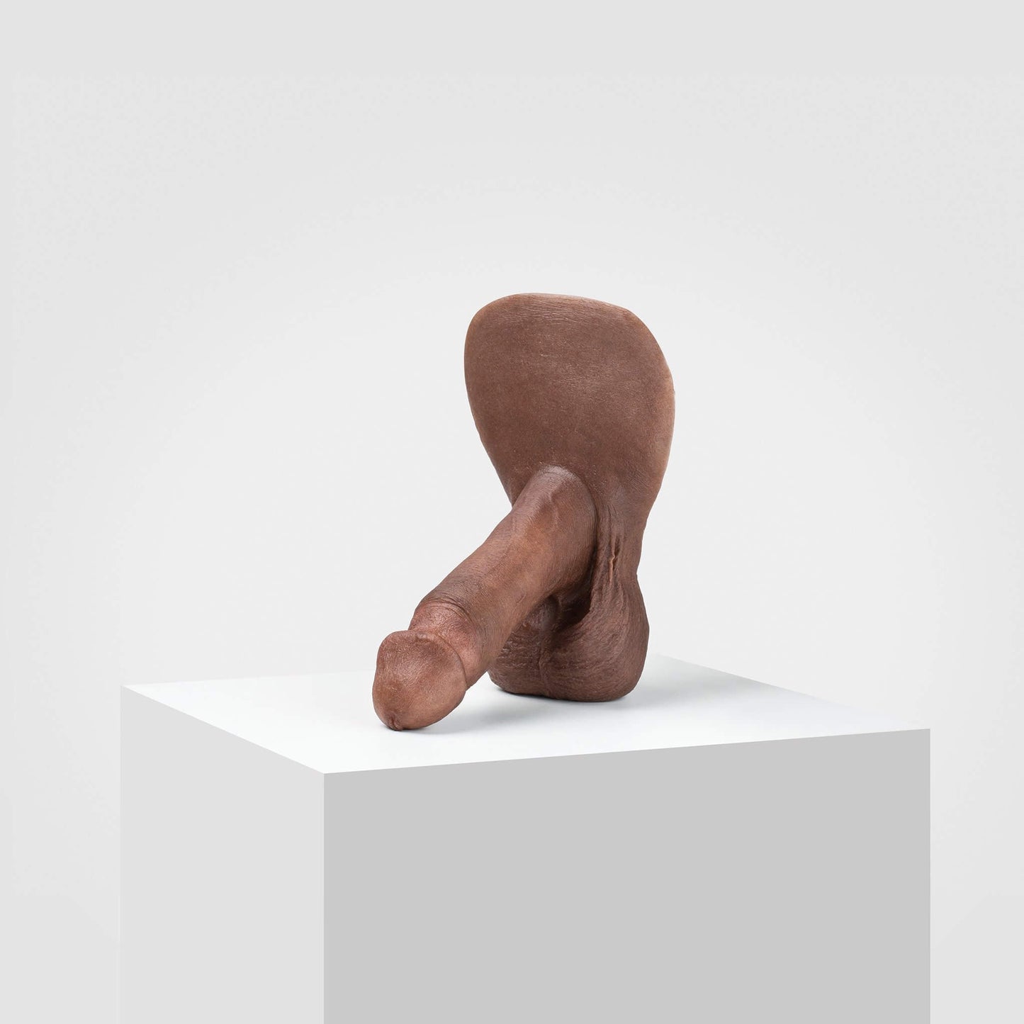 Emisil ER04: The Original Versatile FTM Pack and Play for Perfect Balance & Confidence