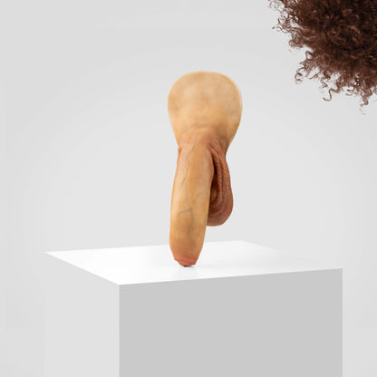 Emisil FL11: The Original Realistic Uncut FTM Packer for a Confident, Substantial Feel