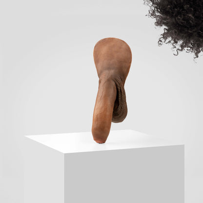 Emisil FL11: The Original Realistic Uncut FTM Packer for a Confident, Substantial Feel