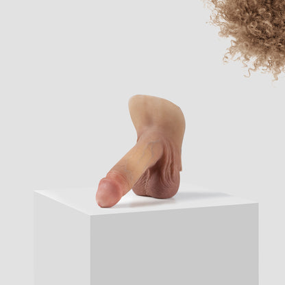 Emisil ER09 FTM pack and play prosthetic in skin shade S04 with blond hair