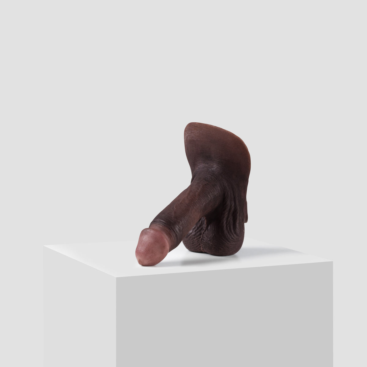 Emisil ER09 FTM pack and play prosthetic in skin shade S16 without hair