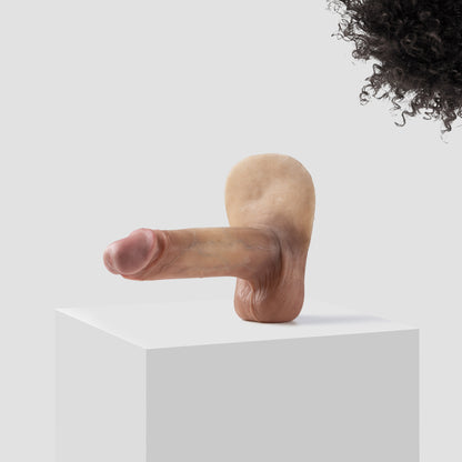 Emisil ER10 FTM pack and play prosthetic in skin shade S04 with black hair