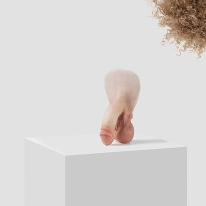 Emisil FL03 soft FTM packer in skin shade S01 with blond hair
