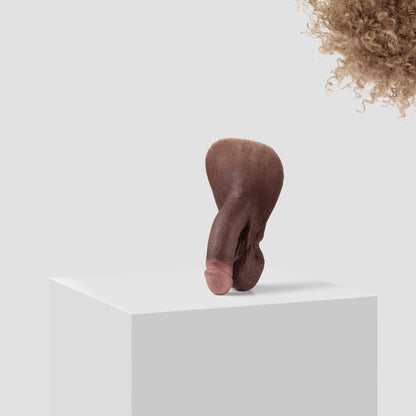 Emisil FL03 soft FTM packer in skin shade S11 with blond hair