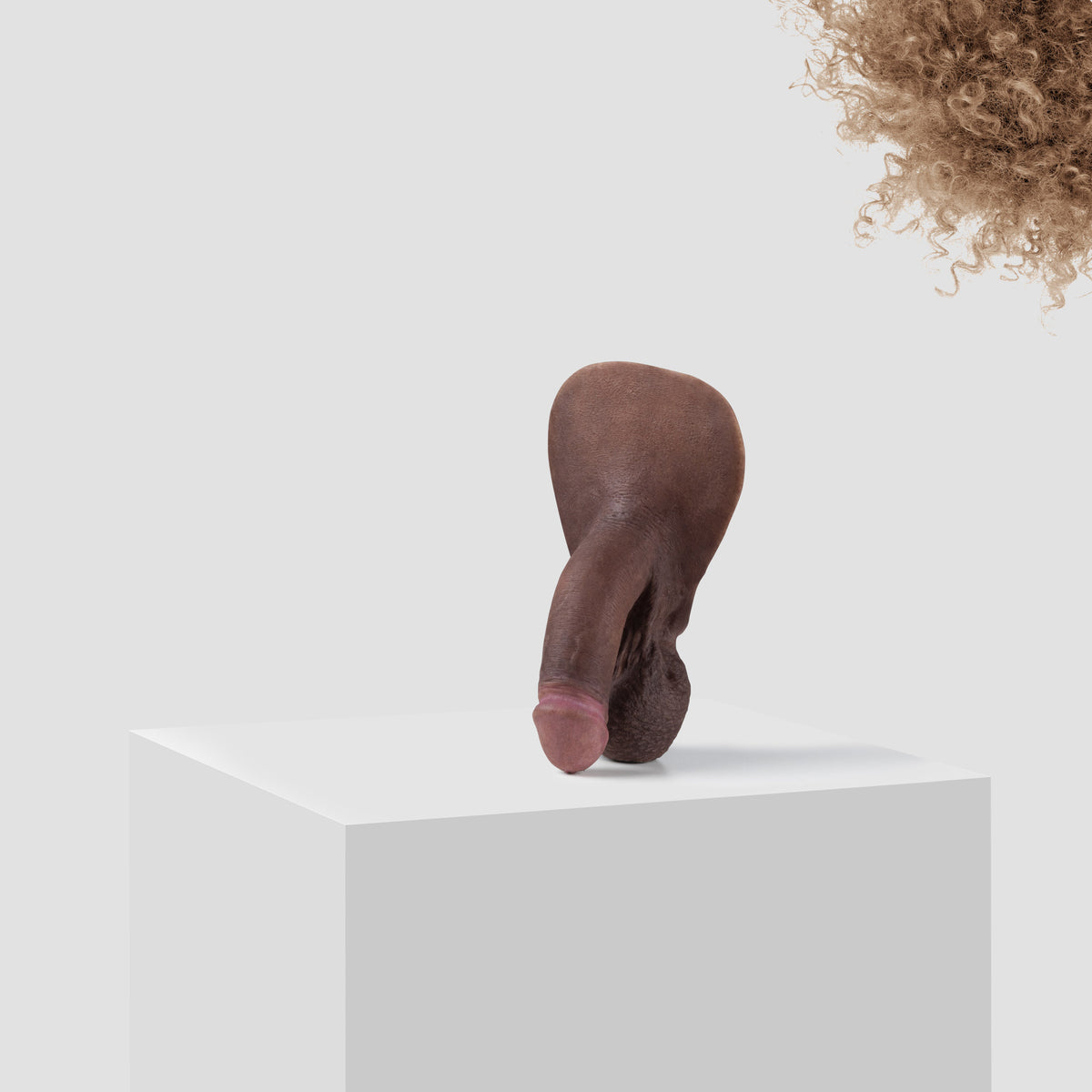 Emisil FL03 soft FTM packer in skin shade S14 with blond hair